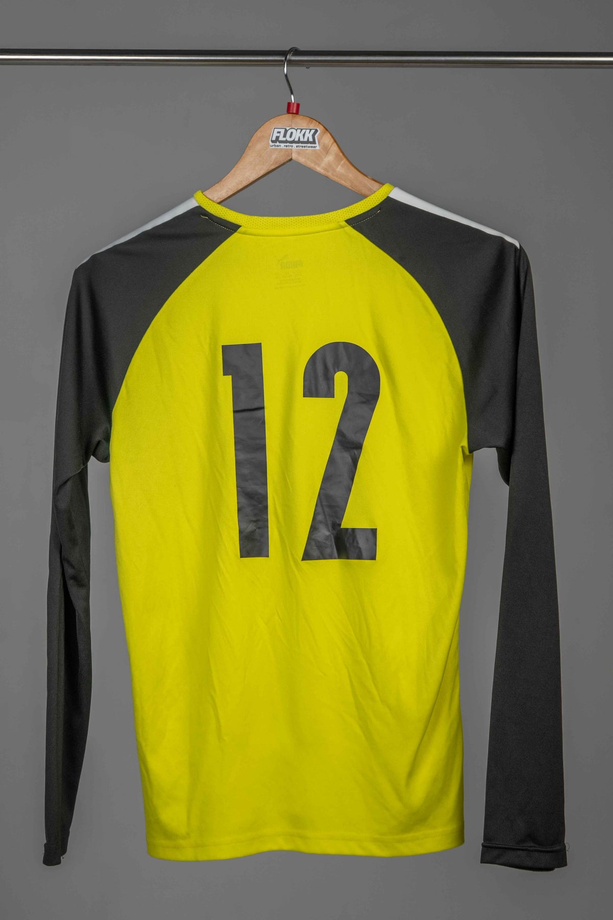 Puma football top