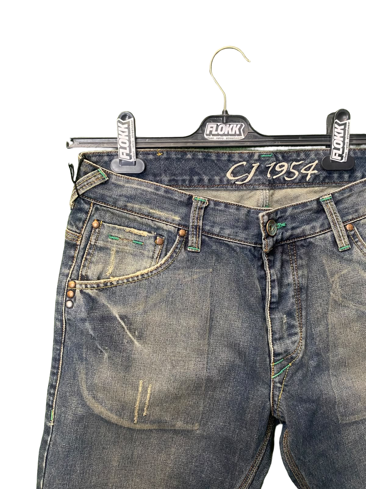 C.J 1954 jeans- M/L
